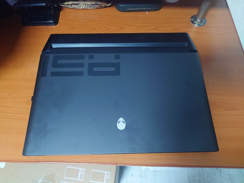 Alienware area 51M