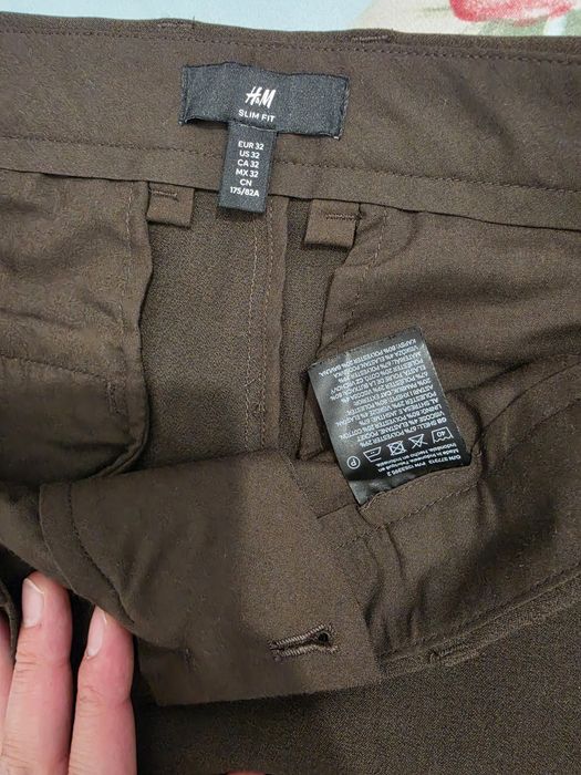 Pantaloni H&M, culoare maro