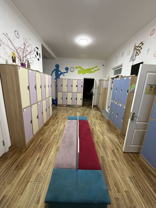 Улица Узумзор ор-р Ялангач Участок 6 сотки действующий детский садик,