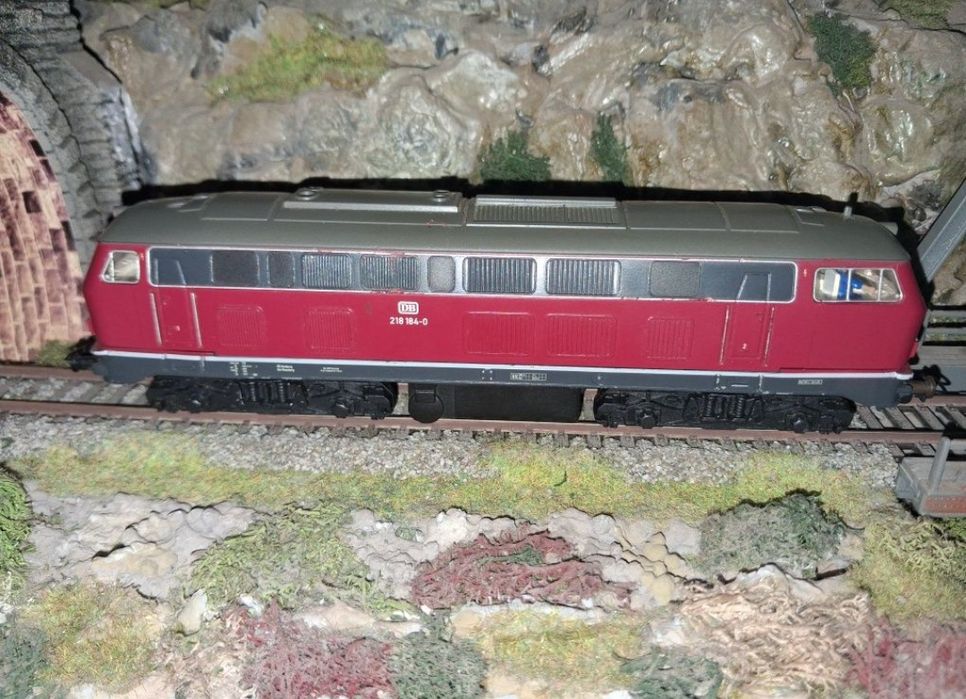 Scara HO piko locomotiva BR 218