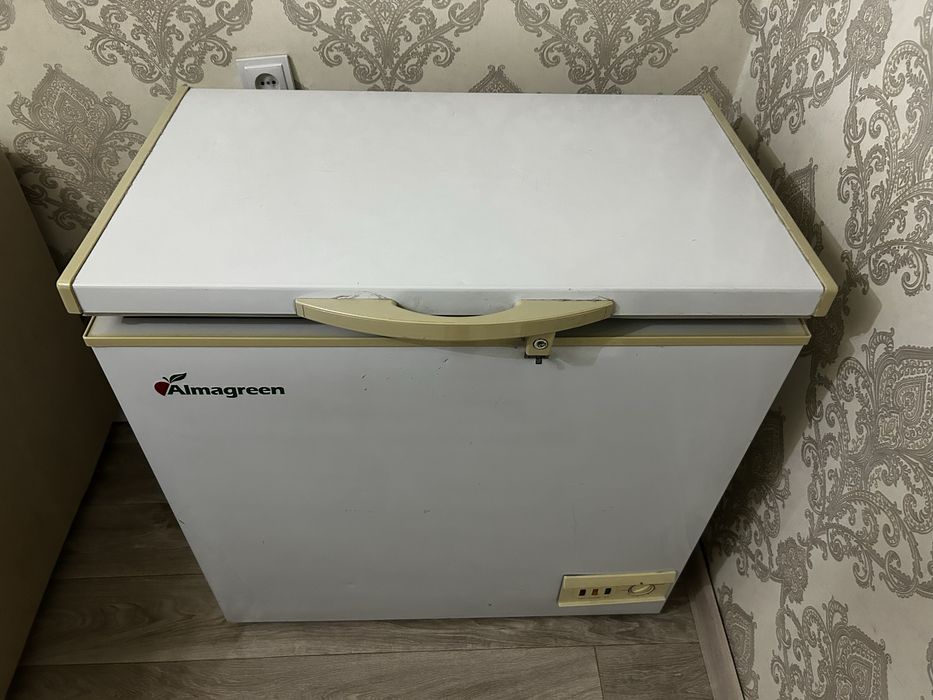 Продам срочно морозильную камеру