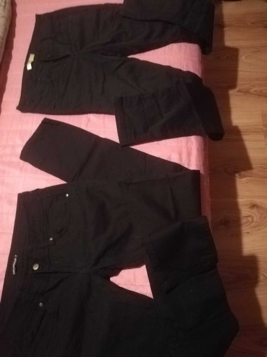 2 чифта дънки за  6 €