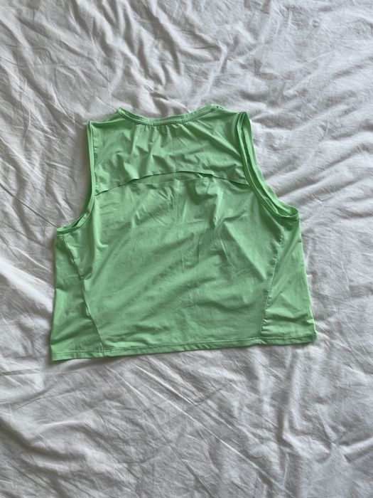 Спортивный топ Oysho