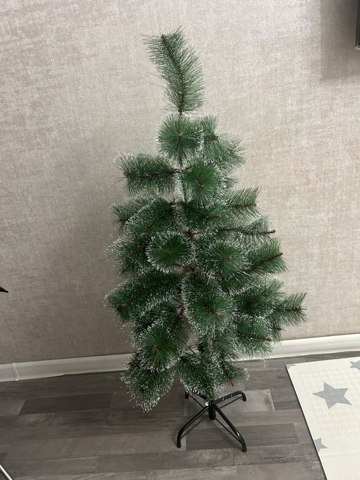 Елка 120 см в отл сост