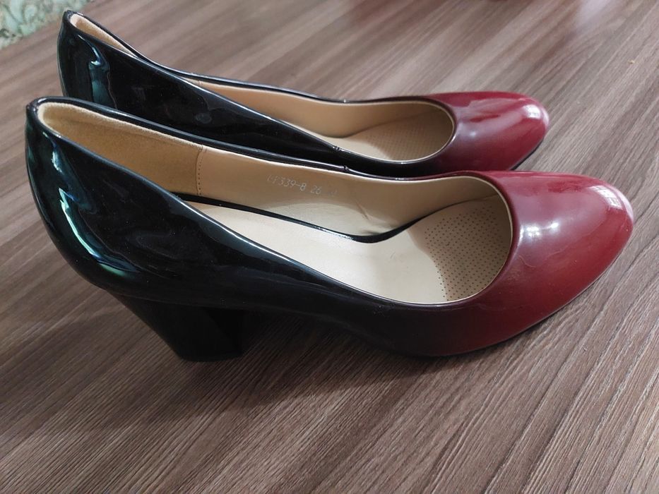 Жаңа туфли сатылады