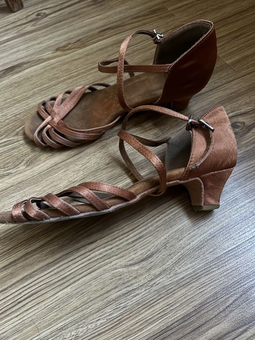 Туфли бальные, размер 37 . Стандарт