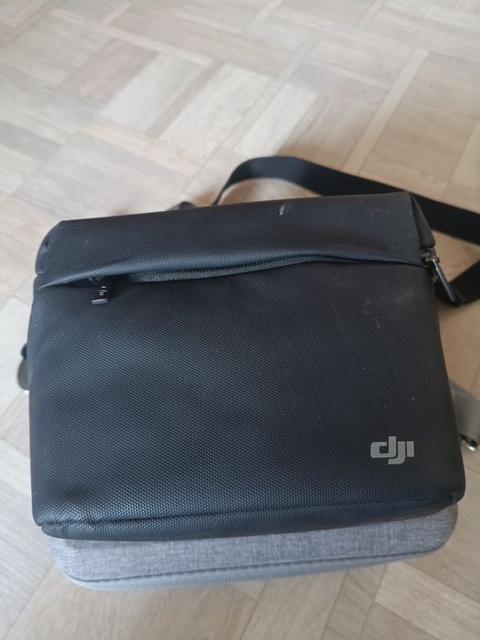 Продам квадрокоптер DJI Mini 2 4к fly more combo