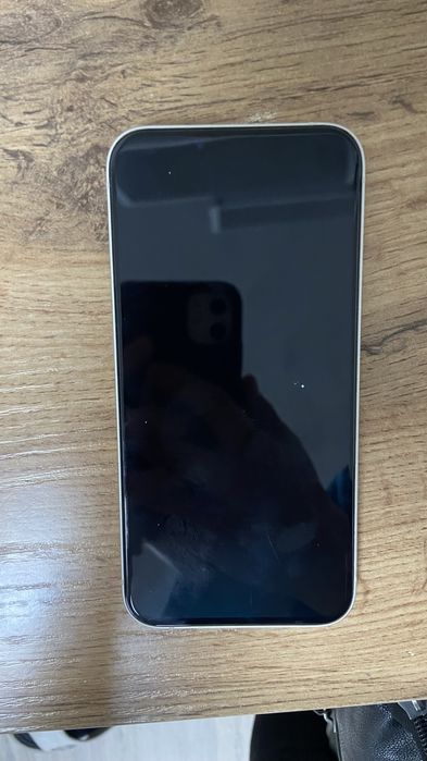 Iphone 13 в идеальном состояние