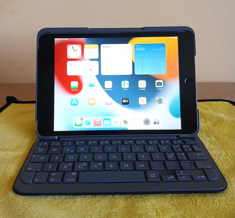 Apple iPad Mini 4