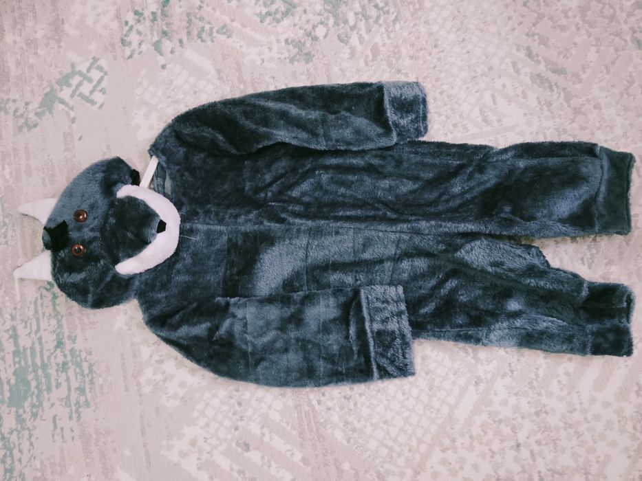 Новогодний костюм волка