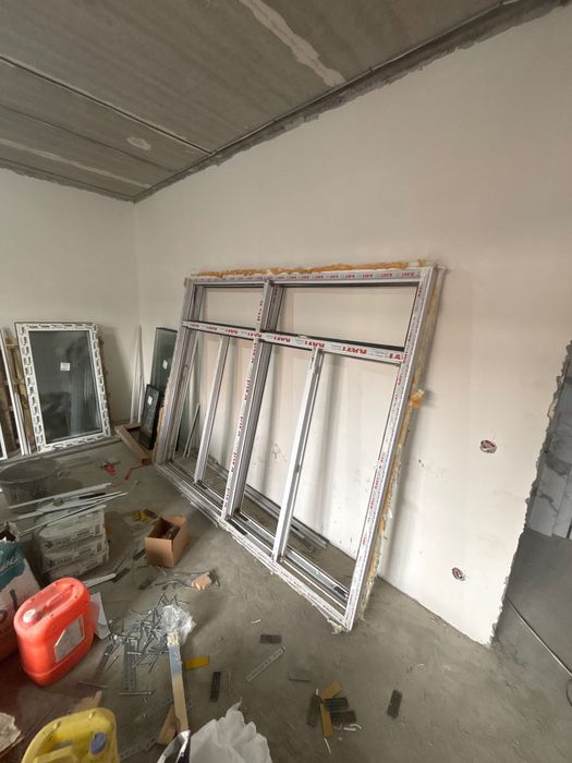 Продам пластиковые рамы