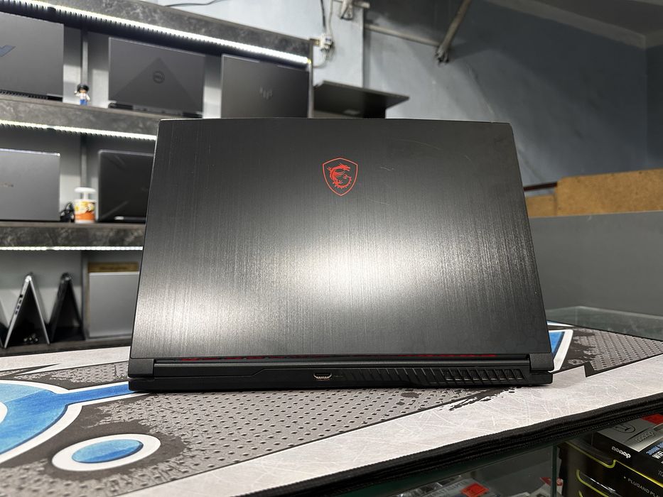 Мощный игравой ноутбук MSI GF63 i5-10500H