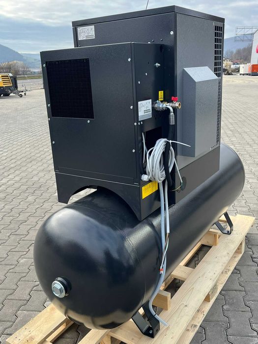 Compresor cu surub NOU BALMA BRIO 7.5KW 10 BAR 500 L cu uscator de aer