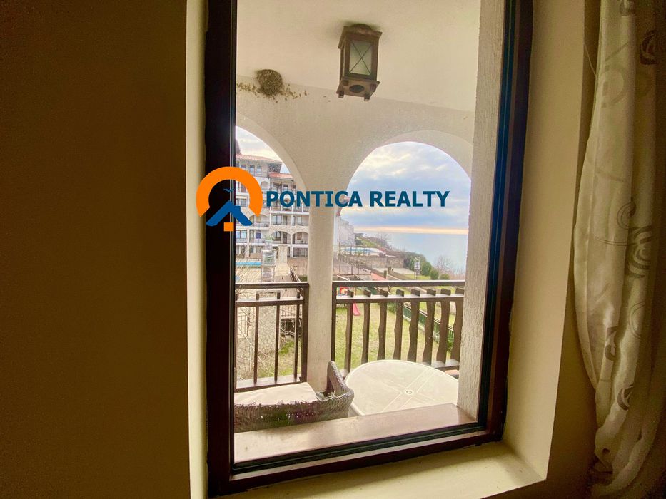 Двустаен на първа линия гледка море в Свети Влас- Манастира