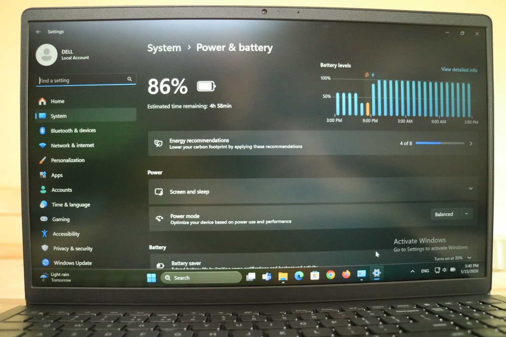 Laptop Dell Vostro 3520 full hd 15.6inch i3-1215U ram 8gb ssd 256gb intel uhd graphics win11 pro