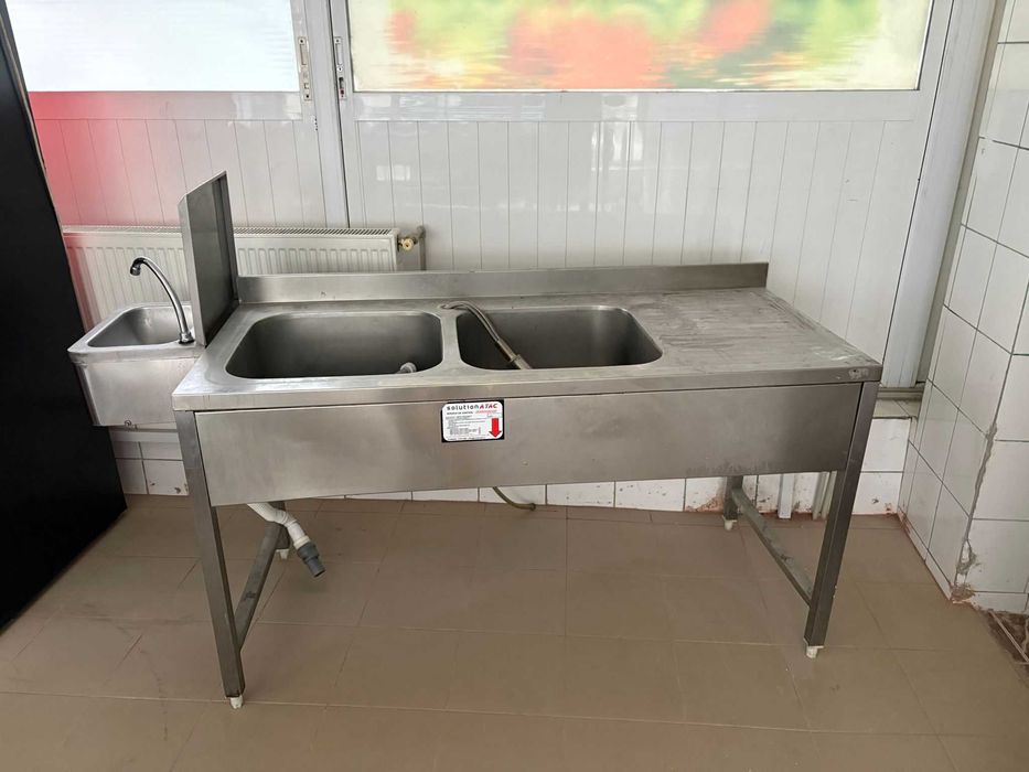 Oferta speciala - Frigider 2 usi inox / Spalator inox / Masa inox