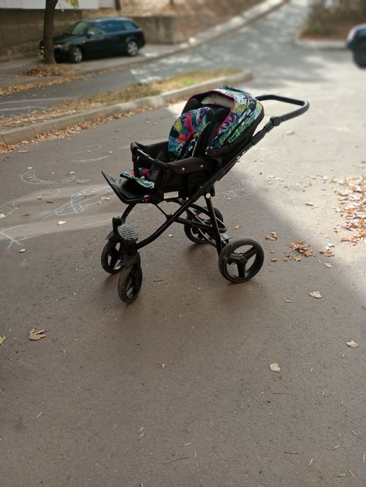 Детска количка 2 в 1 Адамекс пълен комплект