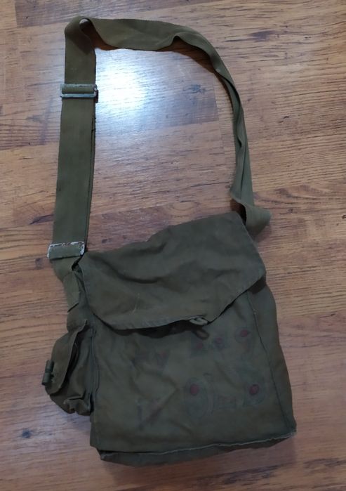 Сумка от противогаз и мрежа за пилета гр. Бургас Център • OLX.bg