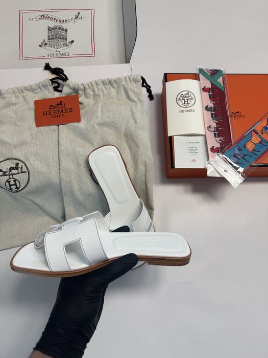 *PREMIUM* Papuci Hermès , Full Box, Mărimi 35/41 , 100% Piele Naturală