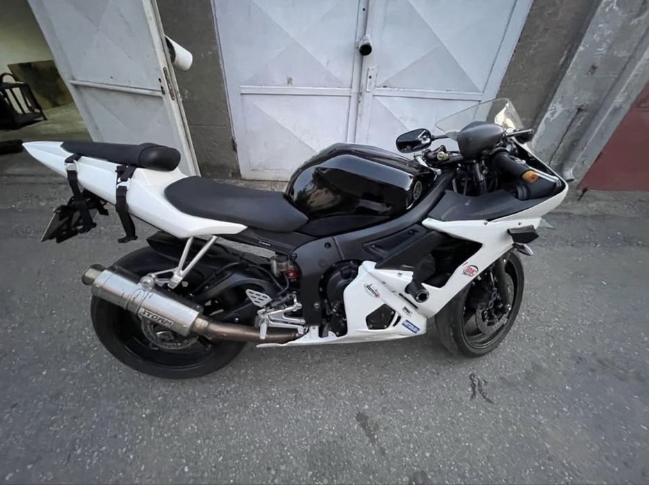 Yamaha R6-2004 Injecție