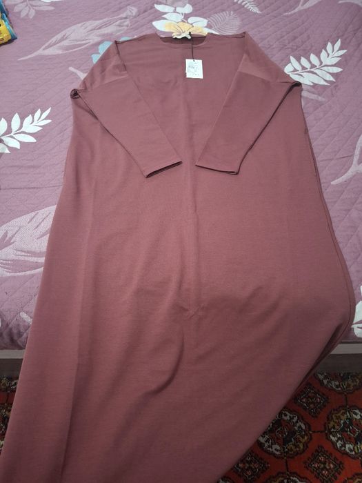 Продаётся женское платье