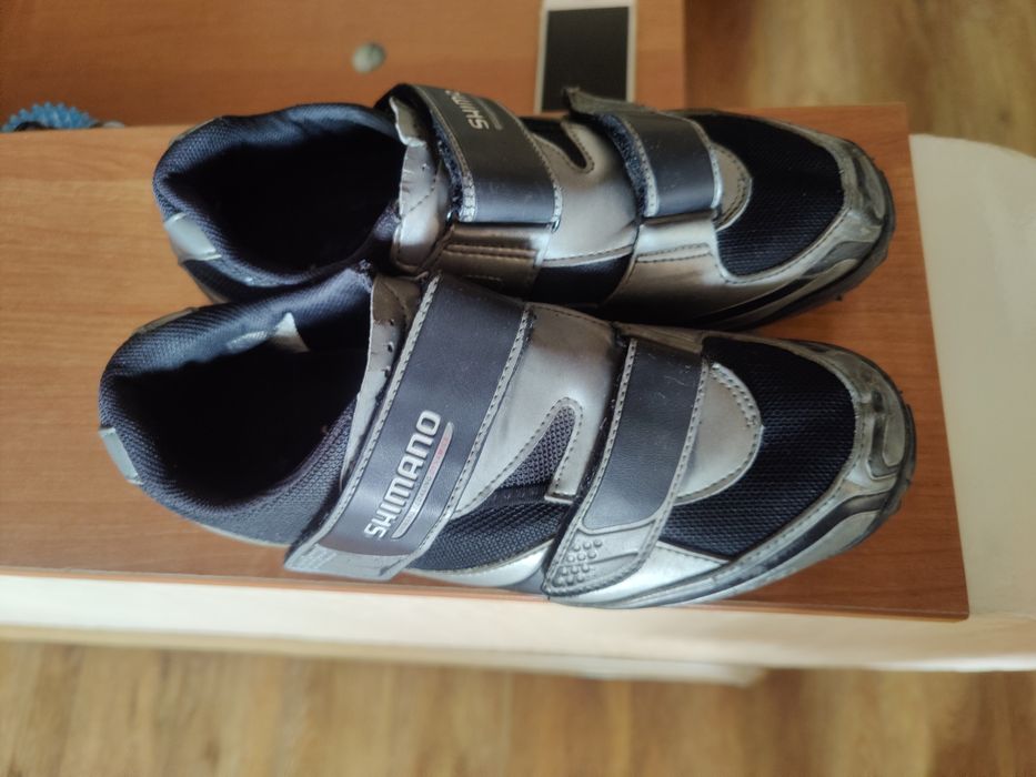 Продам велообувь