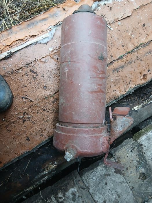 Цилиндр подъёма на