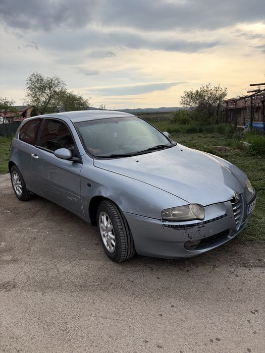 Alfa 147 1.9jtd стегната, всичко платено