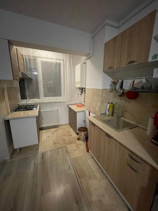 Închiriez apartament 2 camere