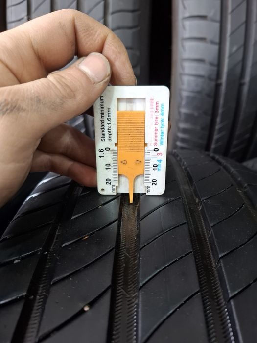 4 Летни гуми Мишелин 215/55/17 ДОТ22 7мм