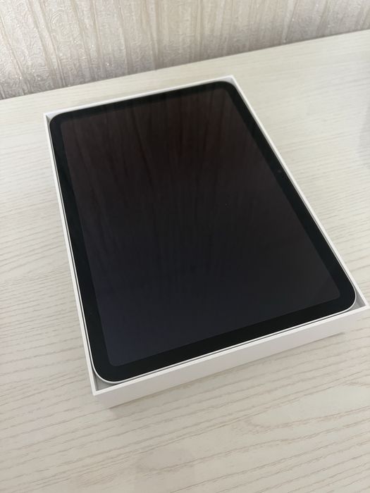 iPad 10th Gen. 64GB