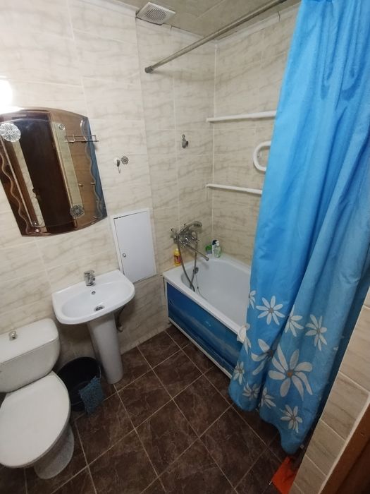 Продам квартиру в сталинке