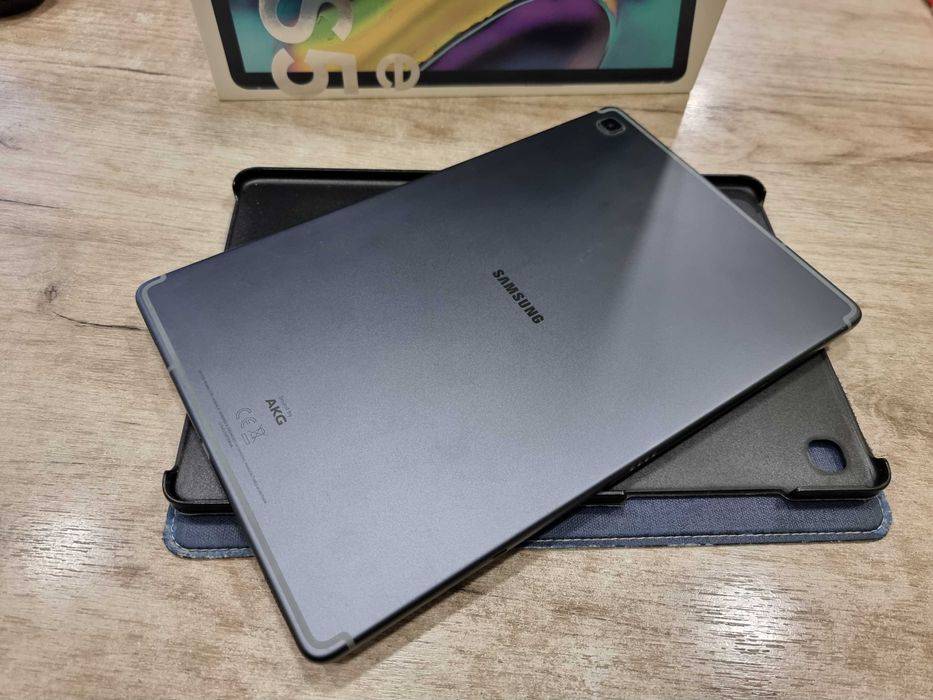 Таблет Samsung Galaxy Tab S5e със SIM карта