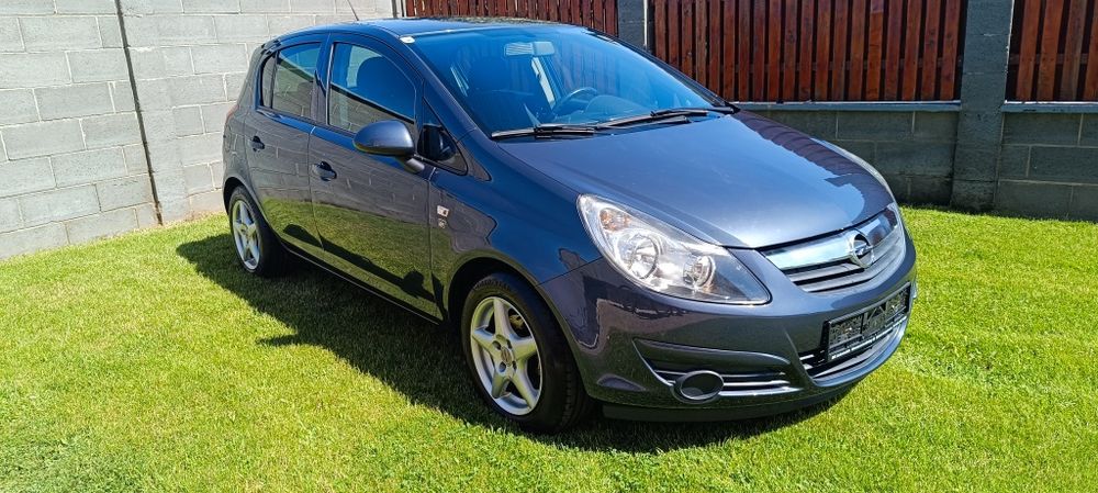OPEL Corsa 2010