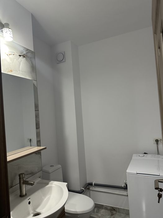 Vand apartament 3 camere Oradea
