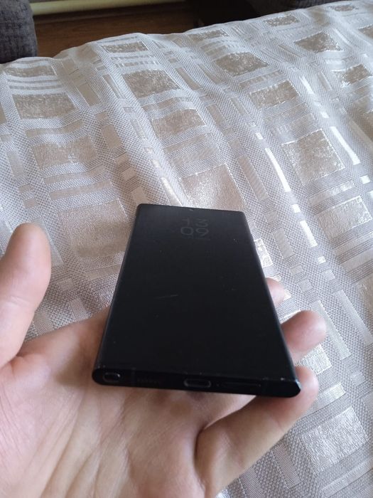 Продам Самсунг S22 Ультра