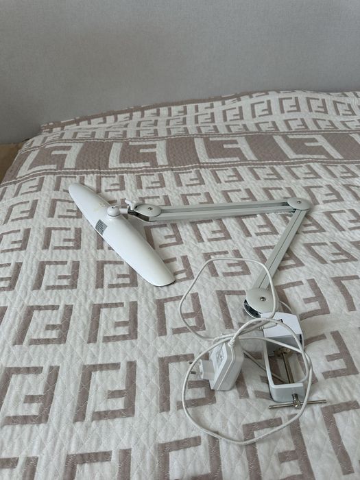 Продам лампу лед