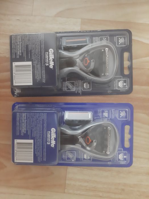 Бритвы, станок для бритья с касетой