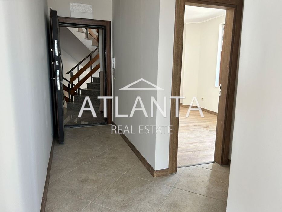 Продава се Двустаен апартамент в Варна, Виница - 67 кв.м за 2015 €/кв.м - Снимка #2