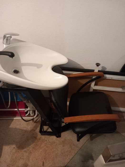 Scafa coafor profesionala !