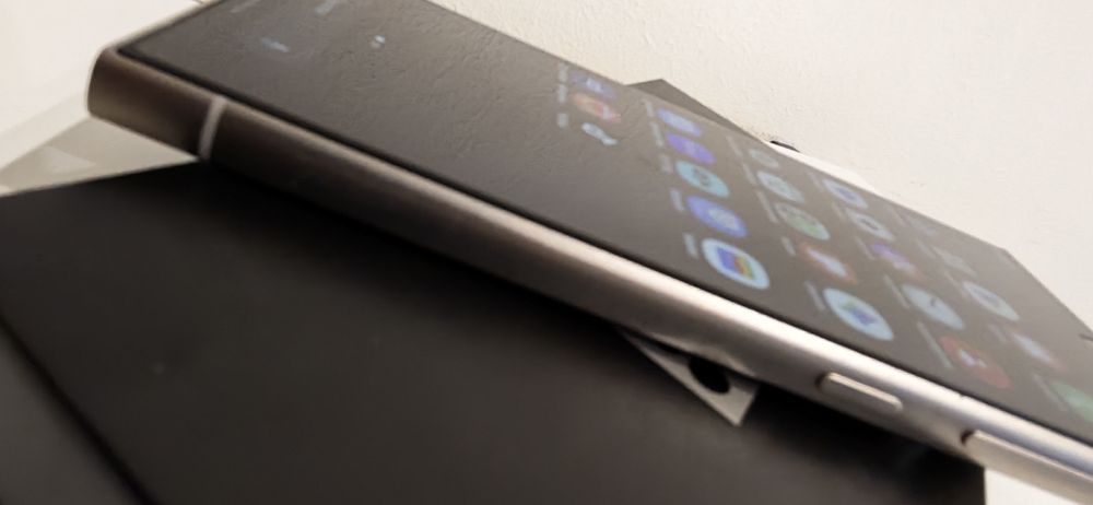 Samsung galaxy S24 ultra titanium gray 256Gb