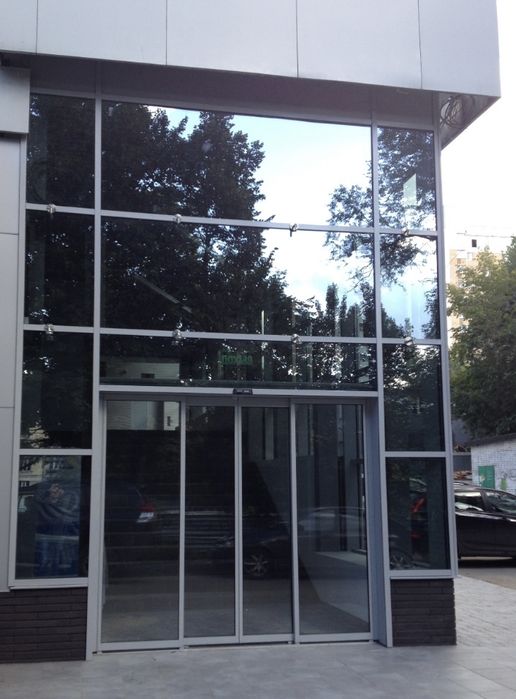 Алюминиевые окна витражи