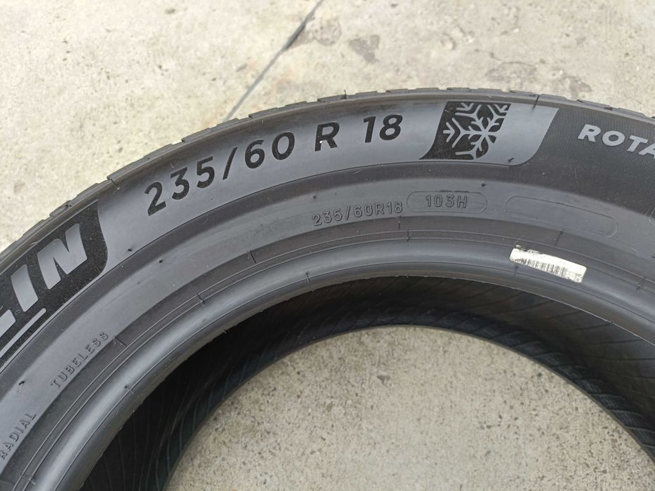 O anvelopa iarna 235 60 18 michelin pilot alpin 5 profil 8 mm dot 2024