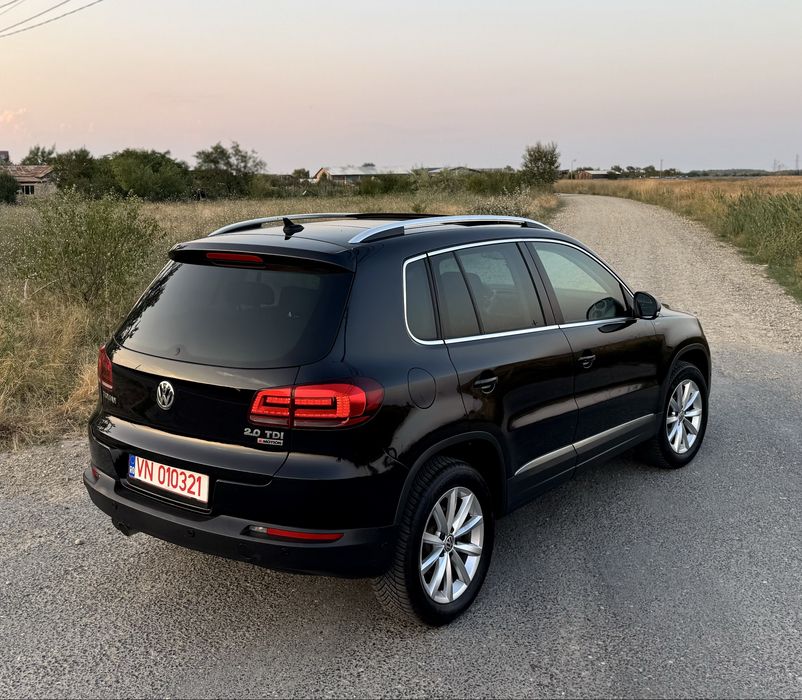 Volkswagen Tiguan Editie Lounge - 2.0TDI 4Motion Euro6