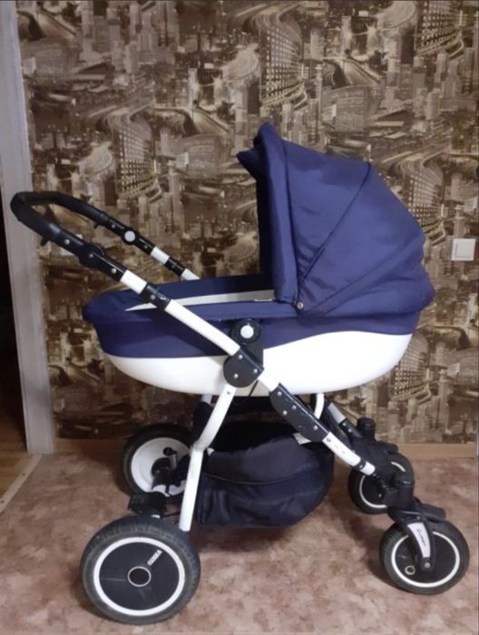 Продам коляску 2в1 Lonex Verts