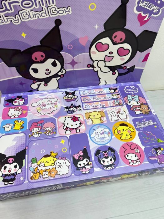 Голяма детска кутия Куроми с много аксесоари и бижута Kuromi Blind Box