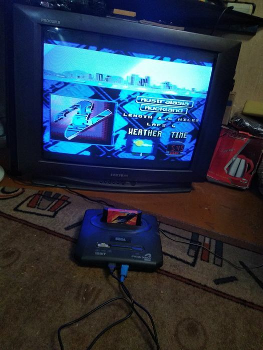 Игровая приставка Сега