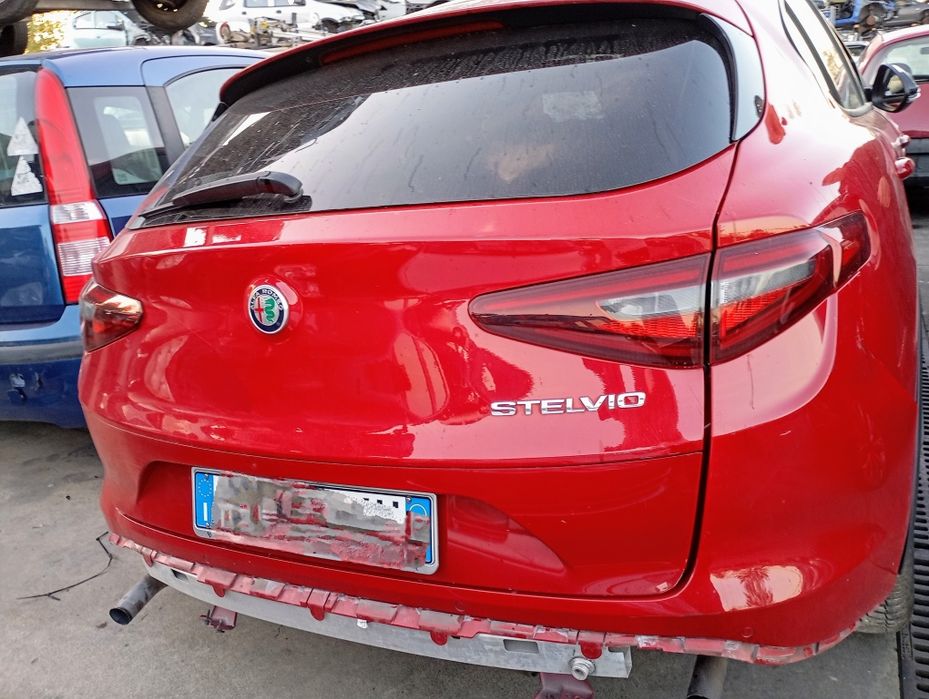 Vând piese auto Alfa Romeo Stelvio 2.2 diesel cu Adblue an de fab 2019