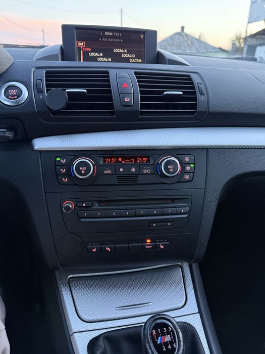 Vand bmw 123d m pack 2008 manual !