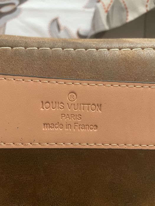 Vand curea Luis Vuitton